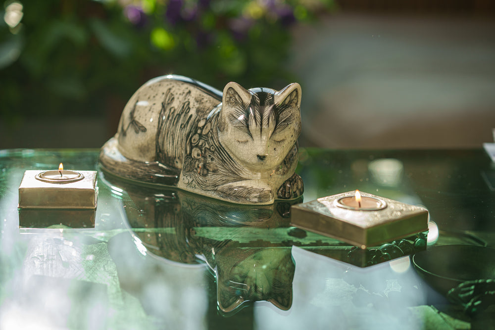 Pulvis exclusive pet urn collection