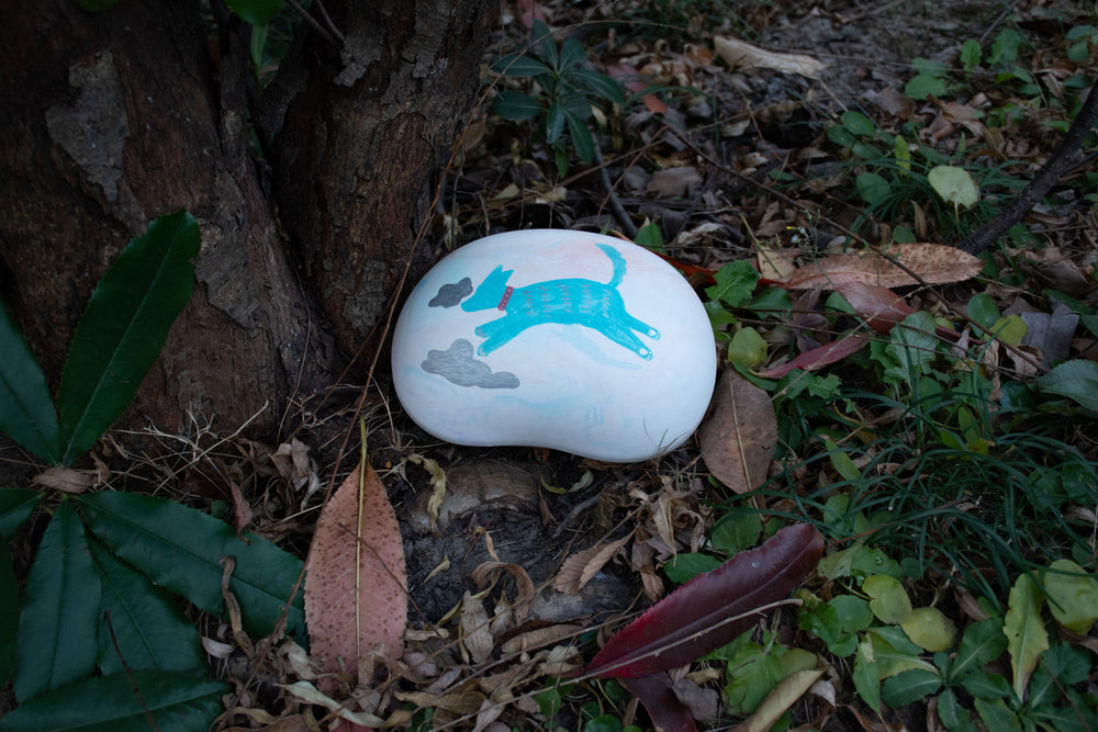 Pulvis biodegradable pet urn collection